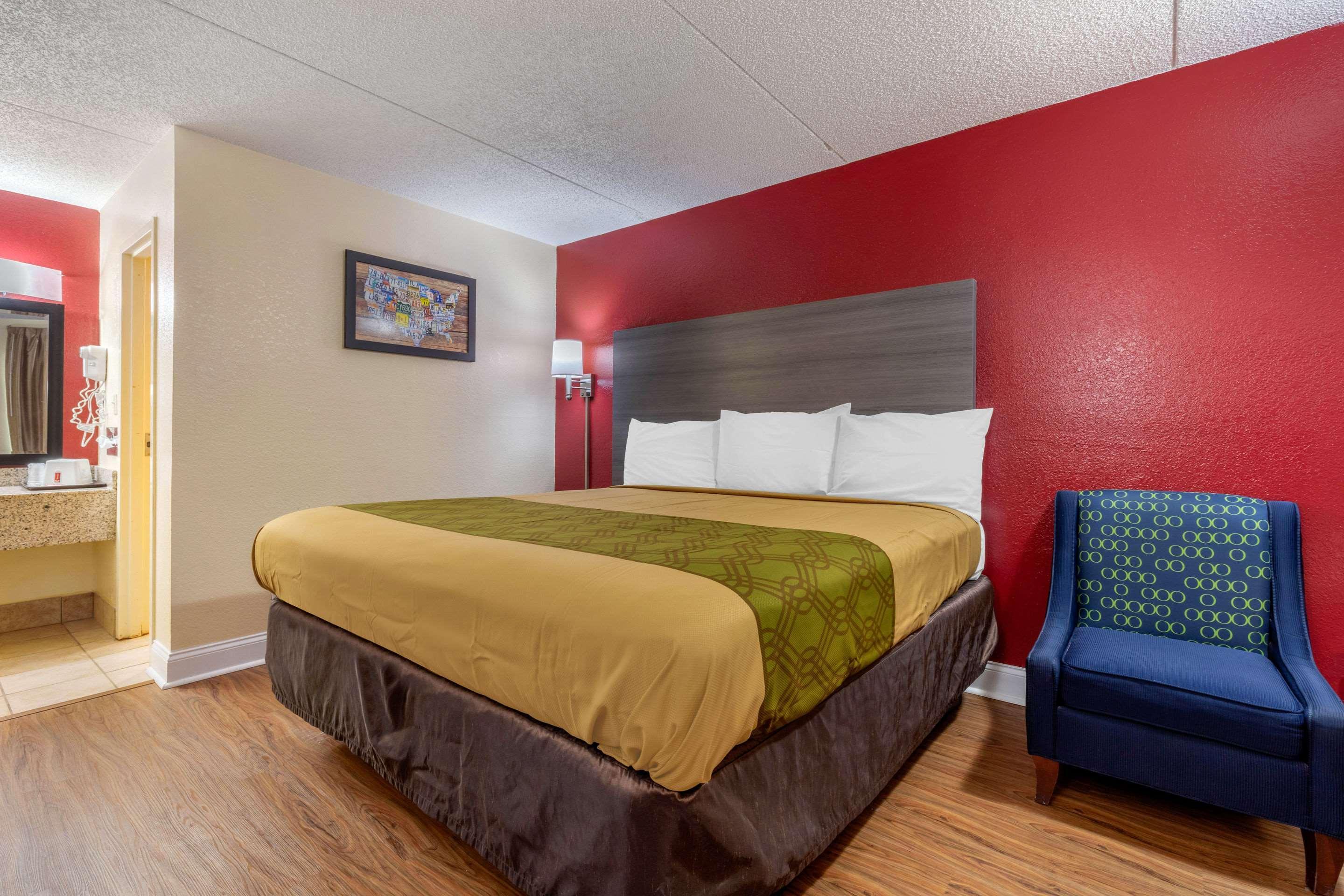 Lodge Econo Chattanooga